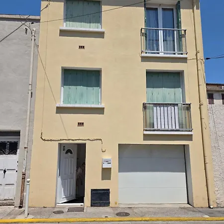 Townhouse With Terrace * Toulon