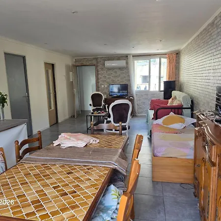 Holiday home Townhouse With Terrace Toulon